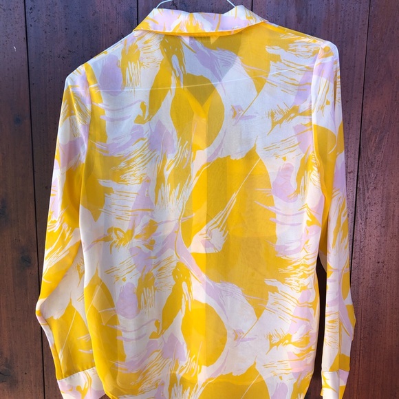 ✨ Samsoe & Samsoe Colorful Designer Shirt ✨ - Picture 2 of 5